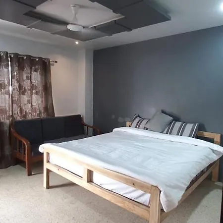 Swanky Sojourns Home Stay With 1T Ac Bedroom Kolhapur Room photo