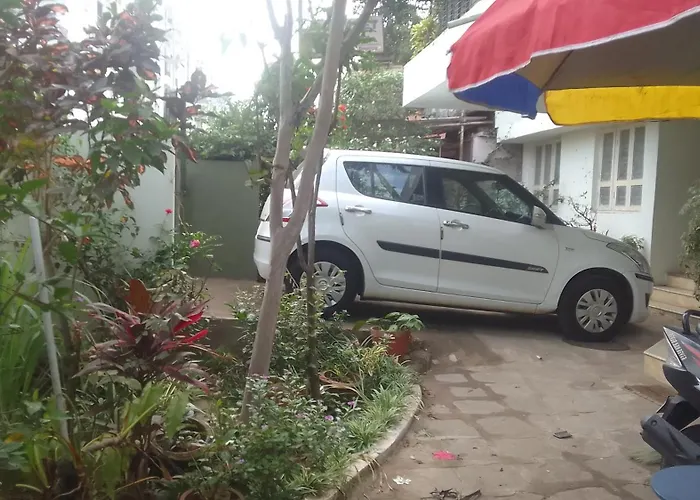Swanky Sojourns Home Stay With 1T Ac Bedroom