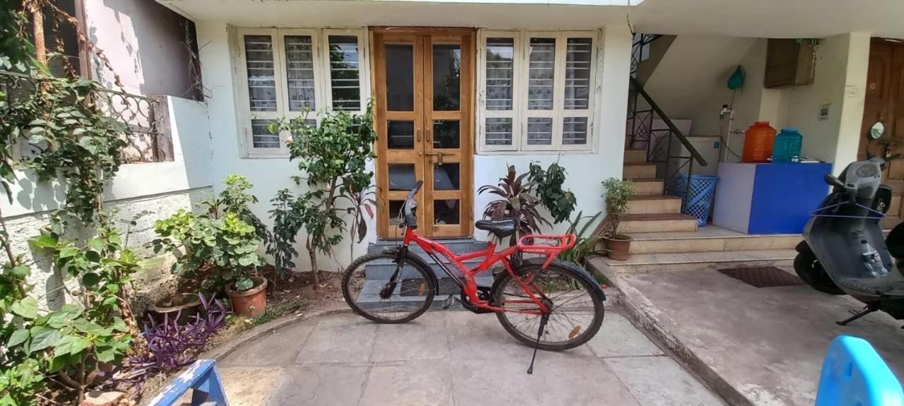 Swanky Sojourns With 1t Ac Bedroom Holiday home *