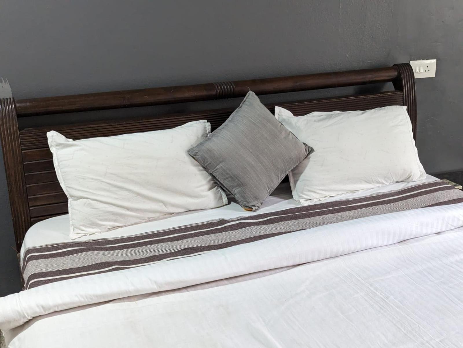 Swanky Sojourns With 1t Ac Bedroom * Kolhapur